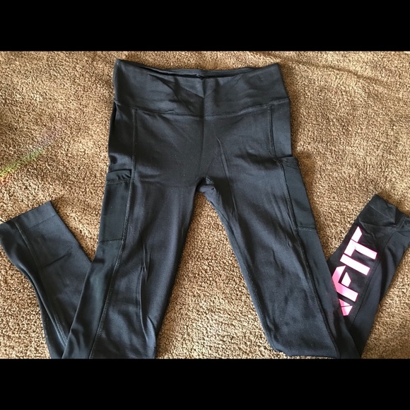 Woman’s Leggings size medium - Picture 2 of 6